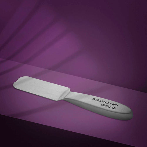 base-metallique-staleks-rechargeable-pour-pedicure-1