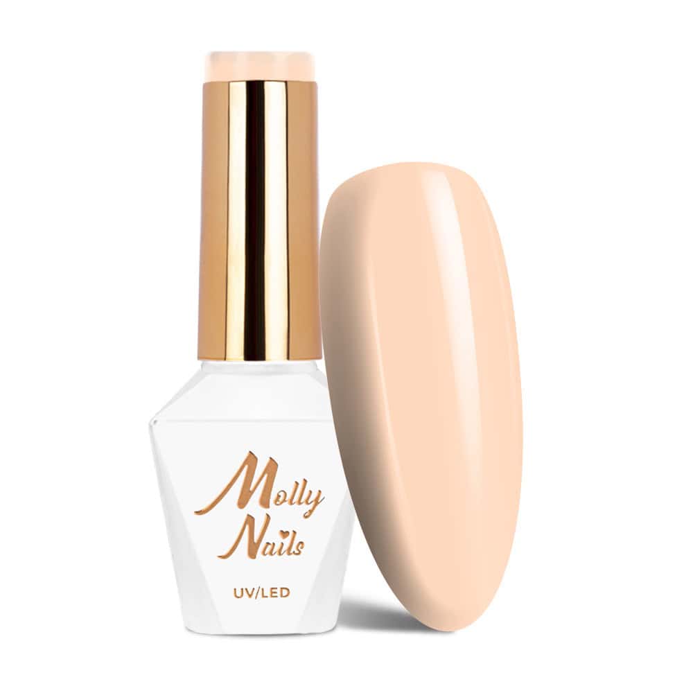 molly-nails-delicate-woman-a-subtle-woman-68